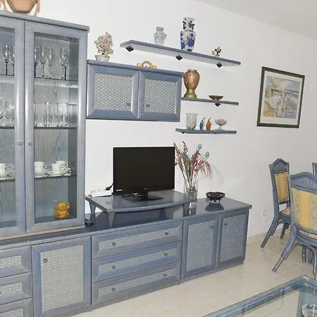 Come On Vacation To Zafiro As A Family To Enjoy The Beach Апартаменты