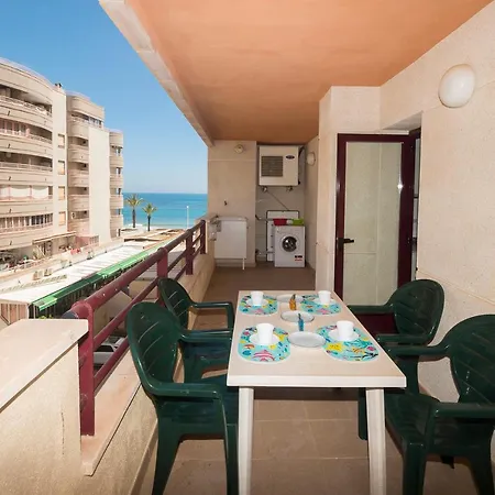 Come On Vacation To Zafiro As A Family To Enjoy The Beach * Кальпе